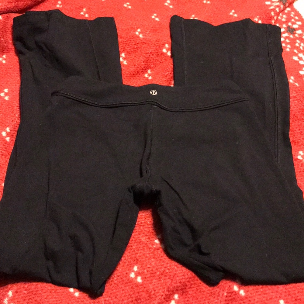Lululemon yogas!